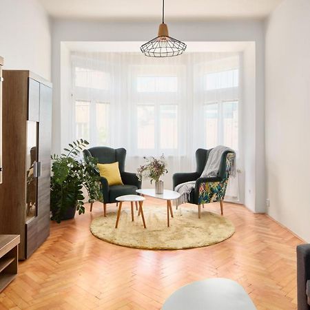 Prague Days - Spacious 3Bdr Apartment - Trendy Neighbourhood Extérieur photo