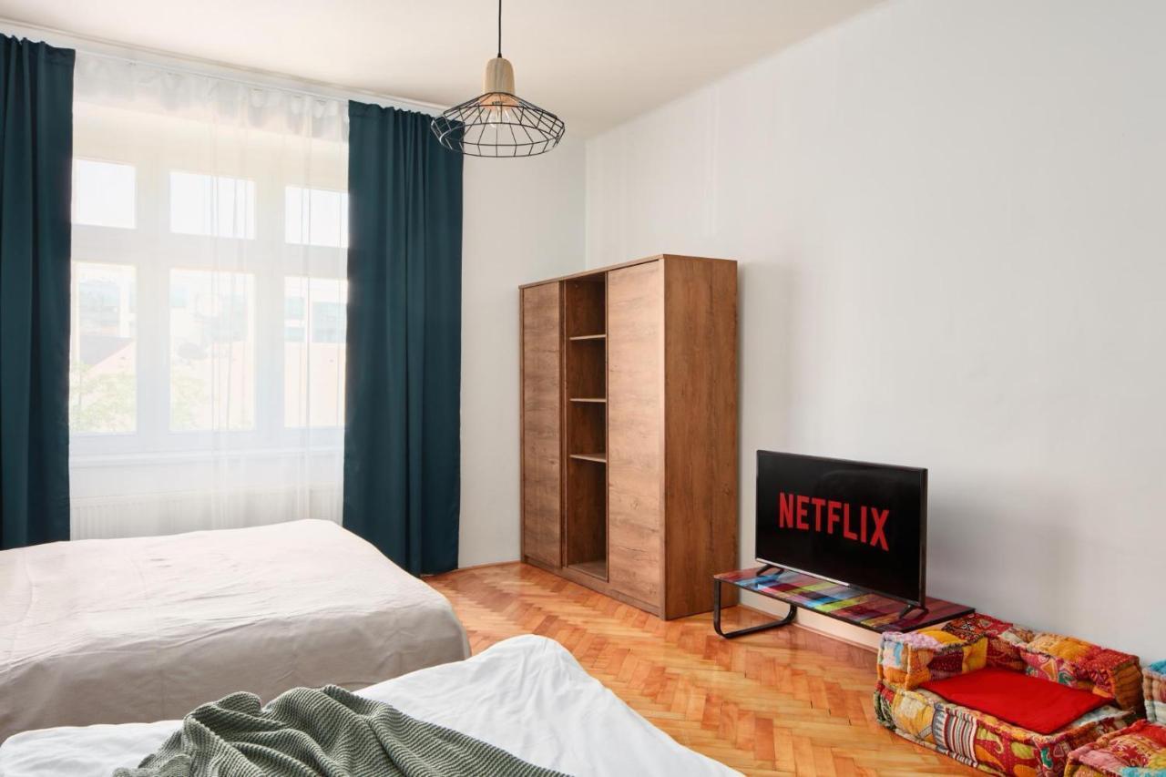 Prague Days - Spacious 3Bdr Apartment - Trendy Neighbourhood Extérieur photo