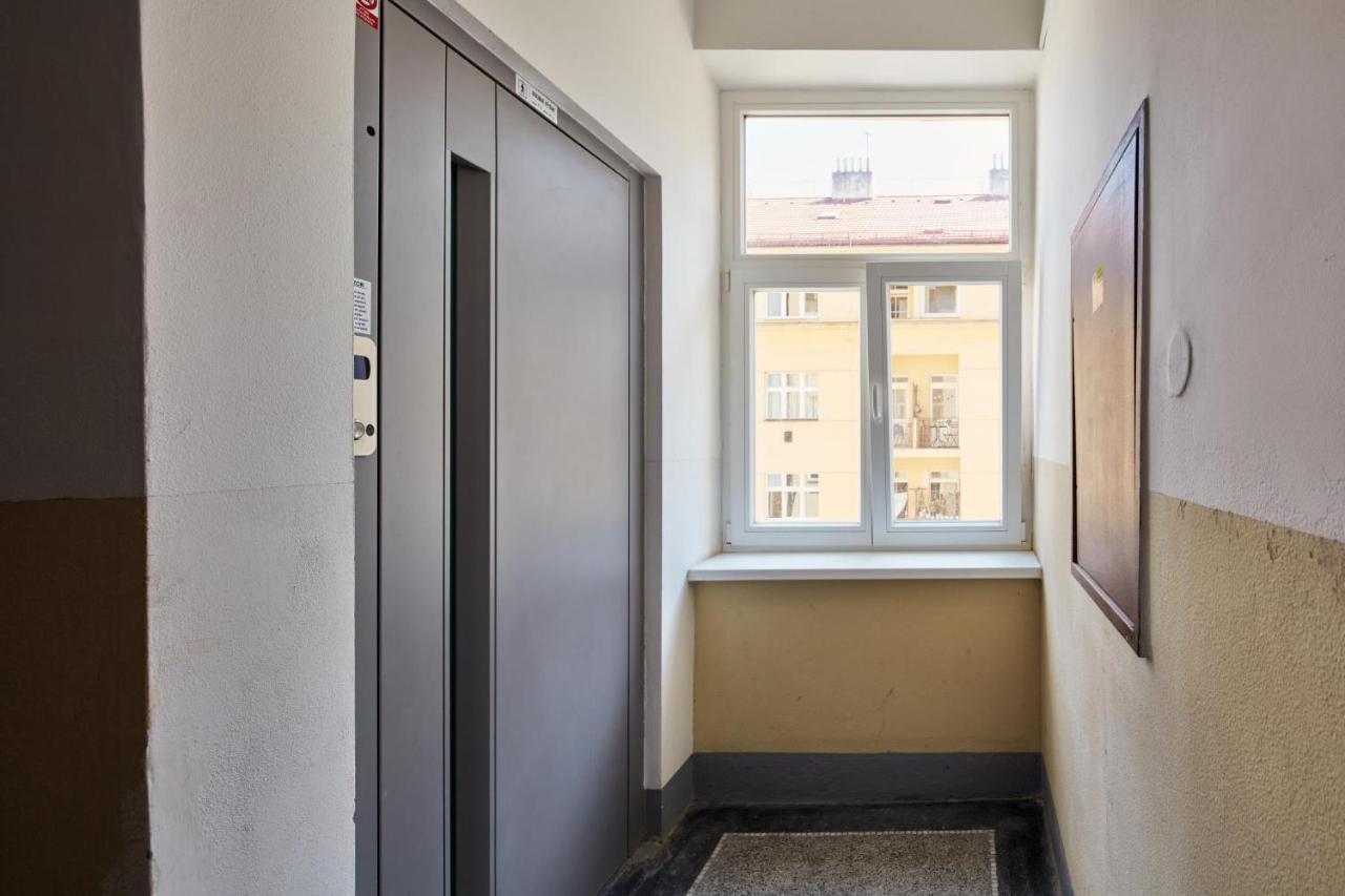 Prague Days - Spacious 3Bdr Apartment - Trendy Neighbourhood Extérieur photo